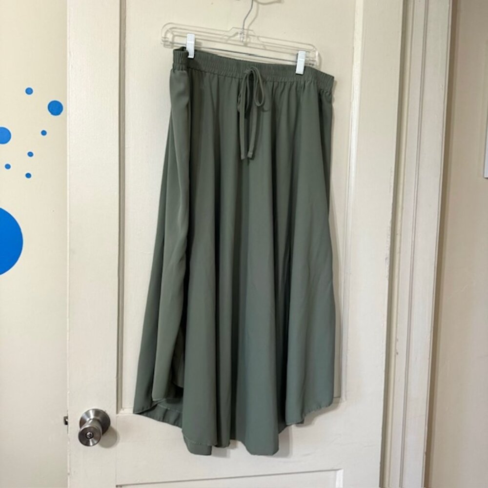 SHEIN Curve Tie Front Skirt